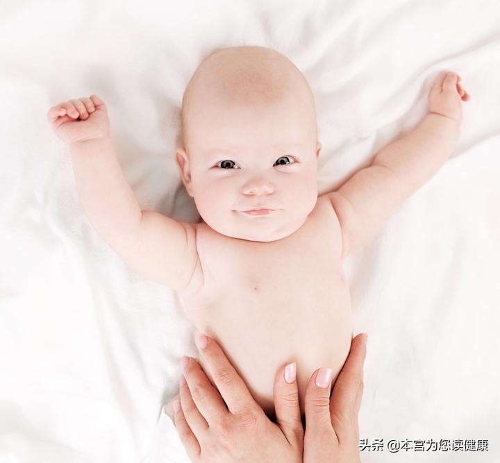 宝宝打嗝的原因和预防方法,宝宝打嗝怎么办这几招帮你解决