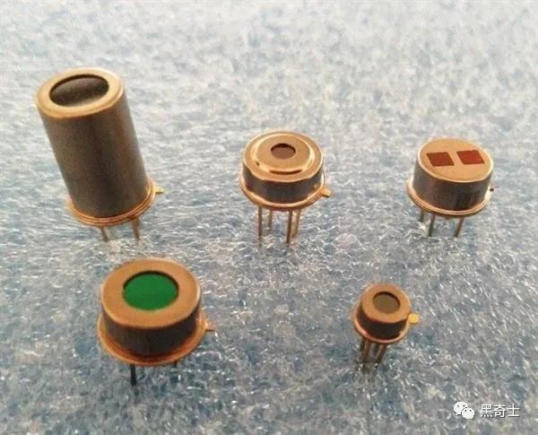 额温枪倒卖骗局揭秘,额温枪一枪难求价格被爆炒数倍