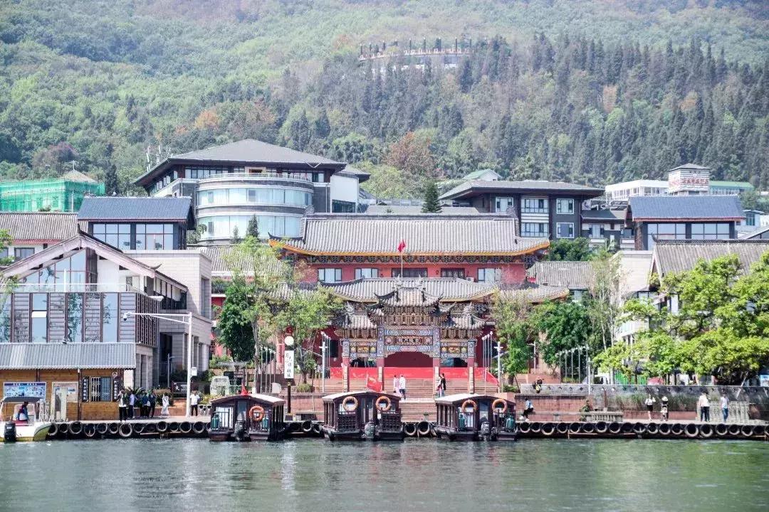 閭涘窞鏃呮父鏀荤暐,閭涙捣椋庢櫙鍖烘梾娓告敾鐣ヤ竴鏃ユ父