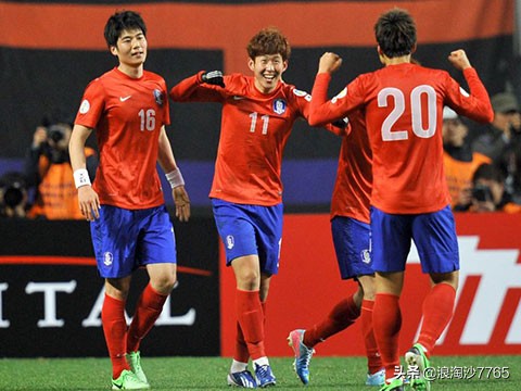 中国日韩足球联赛,日韩足球谁更厉害
