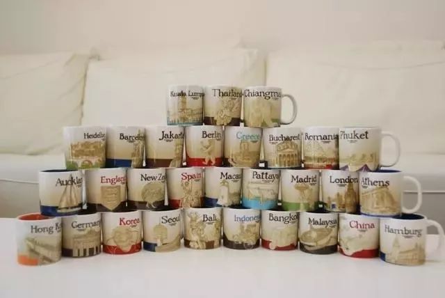 品牌IP火到你不敢认，星巴克“猫爪杯”竟能卖到1348元