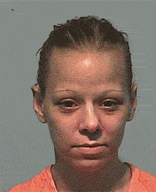 “别动!你的黑眼圈出卖了你!”