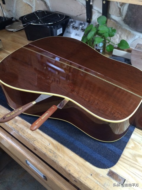 [AG杂志]九河吉他维修讲堂02：木吉他湿度的控制