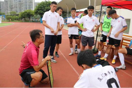 足球比赛厦门集美中学,厦门集美校园足球队