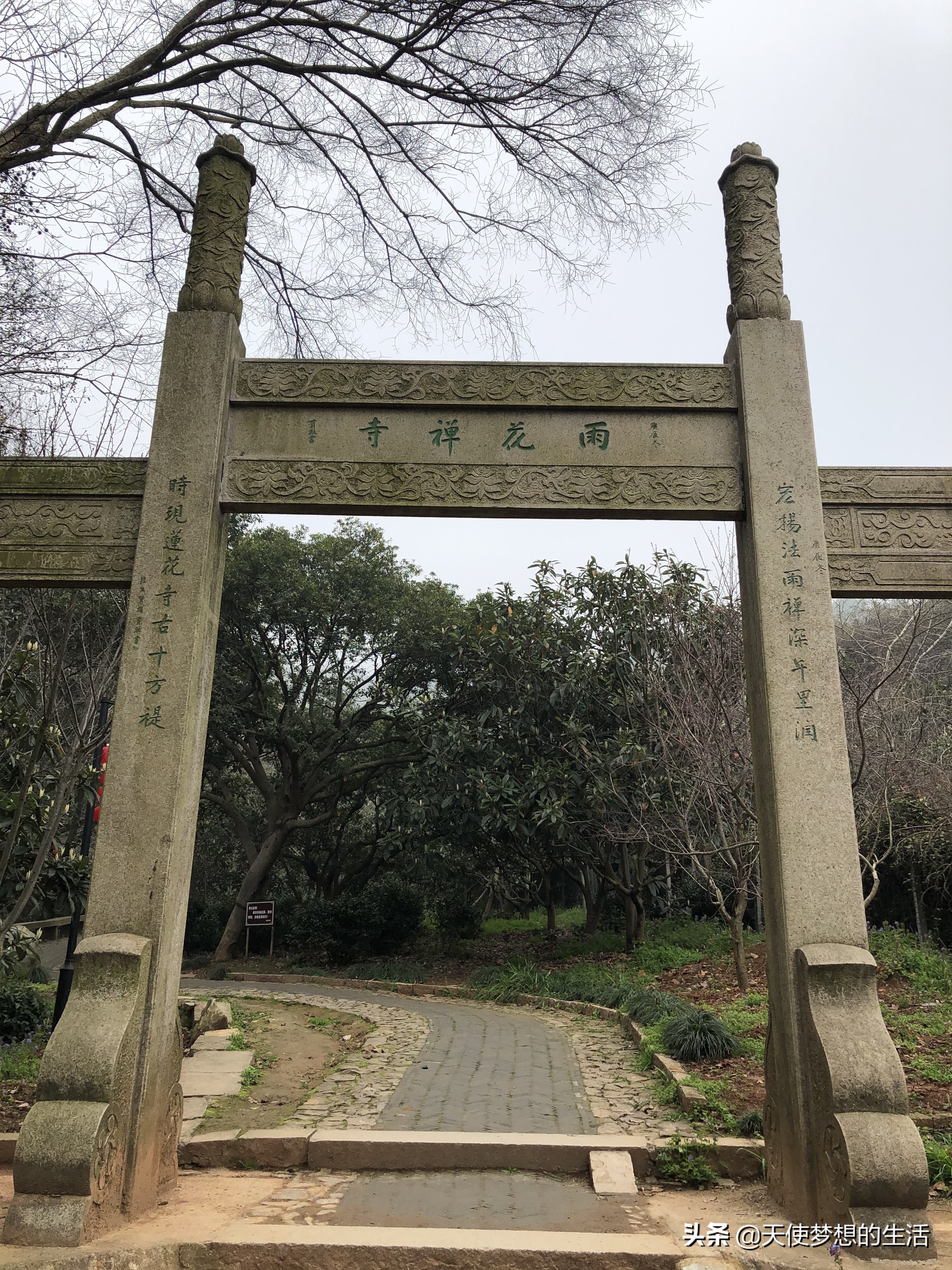 苏州太湖之畔,苏州东山环太湖大道