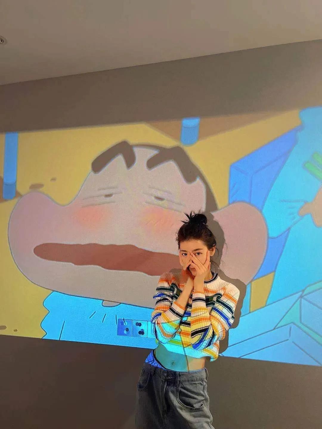 明星同款针织衫日常穿搭,秋天衣服推荐女毛衣