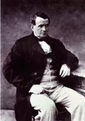 每个品牌都蕴涵老艺术家的毕生心血，以及一代代人内心的信仰