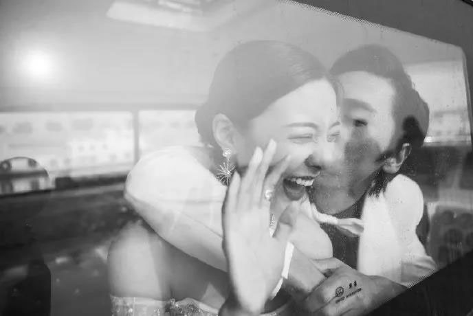 金沙滩青岛婚纱摄影场景,青岛金沙滩婚纱照成片