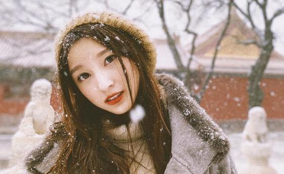 央视女主持人马凡舒变装,马凡舒央视女主播