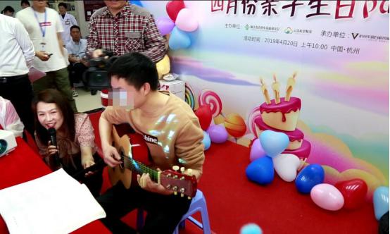 让快乐陪伴成长之路杭州华研白癜风病医院为儿童患者过生日