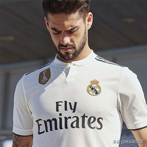 库尔图瓦神勇连扑助皇马提前夺冠,皇马库尔图瓦夺冠视频