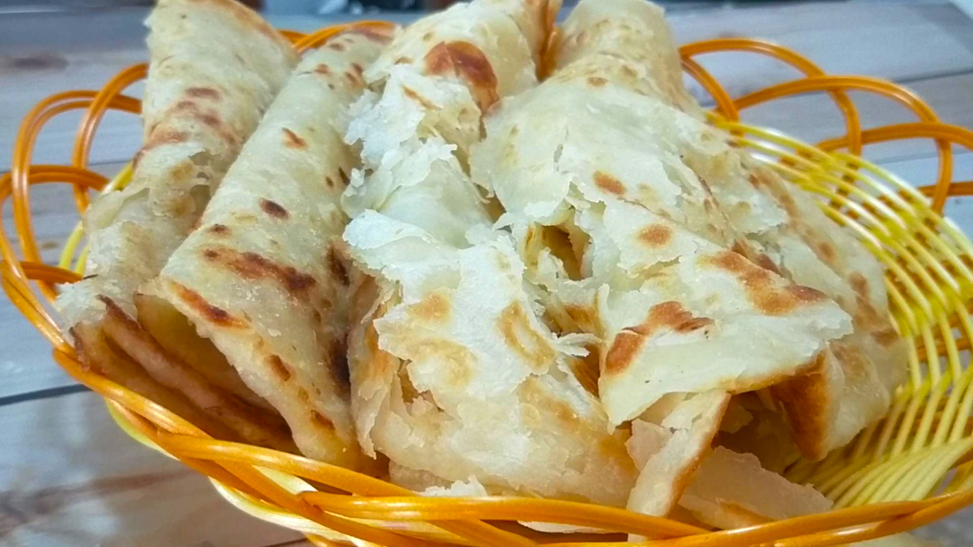 烙饼柔软秘诀大公开,怎样能让电饼铛烙饼不干不硬