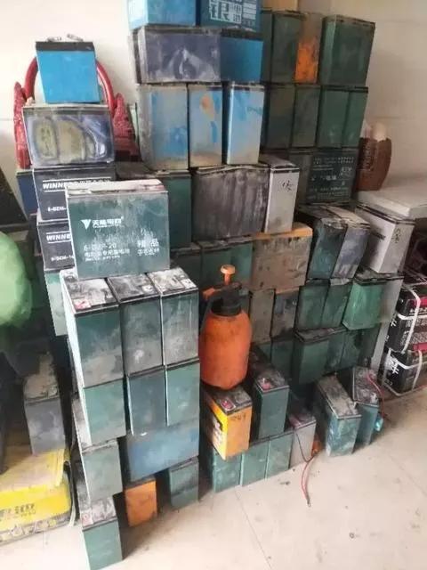 爱玛电动车电池寿命一般多长时间,绿源电动车电池寿命一般多长时间