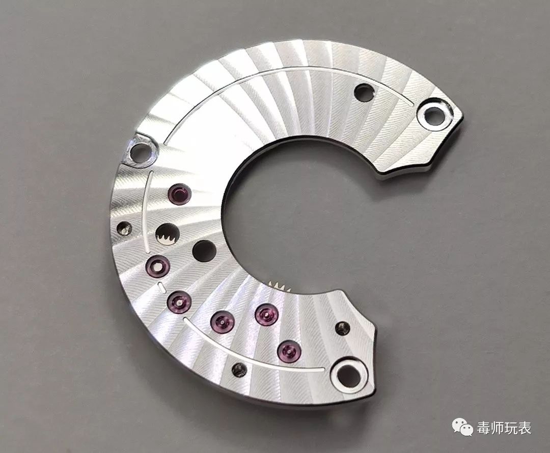 拆解欧米茄海马300机芯图,vs厂欧米茄海马300机芯