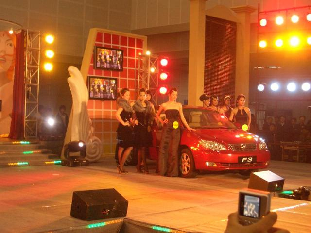 比亚迪f3演变史,唐三代比亚迪都有哪些突破