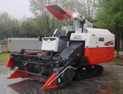 洋马6210水稻收割机多少钱一台,目前哪款微型水稻收割机最好