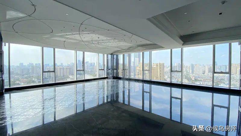 1000万可以买到什么豪车,1000万可以买到怎样的别墅