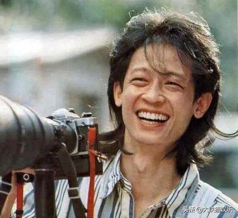 四位显老的男星各有各的心酸,4位靠实力孤独终老的男星