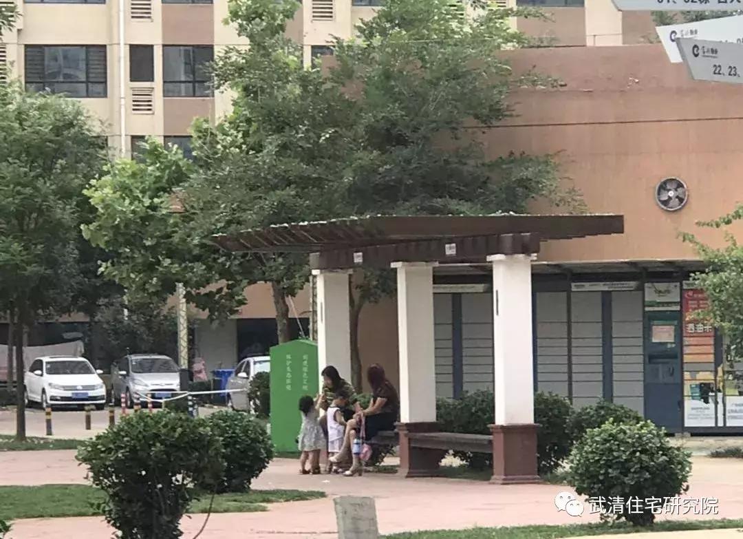 天津市大妈买菜,小区买菜大妈