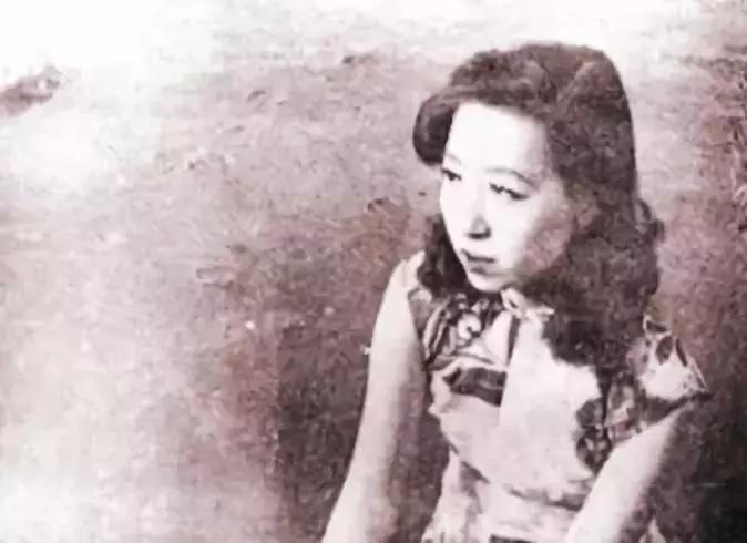 张爱玲去世后的遗书,张爱玲晚年病情