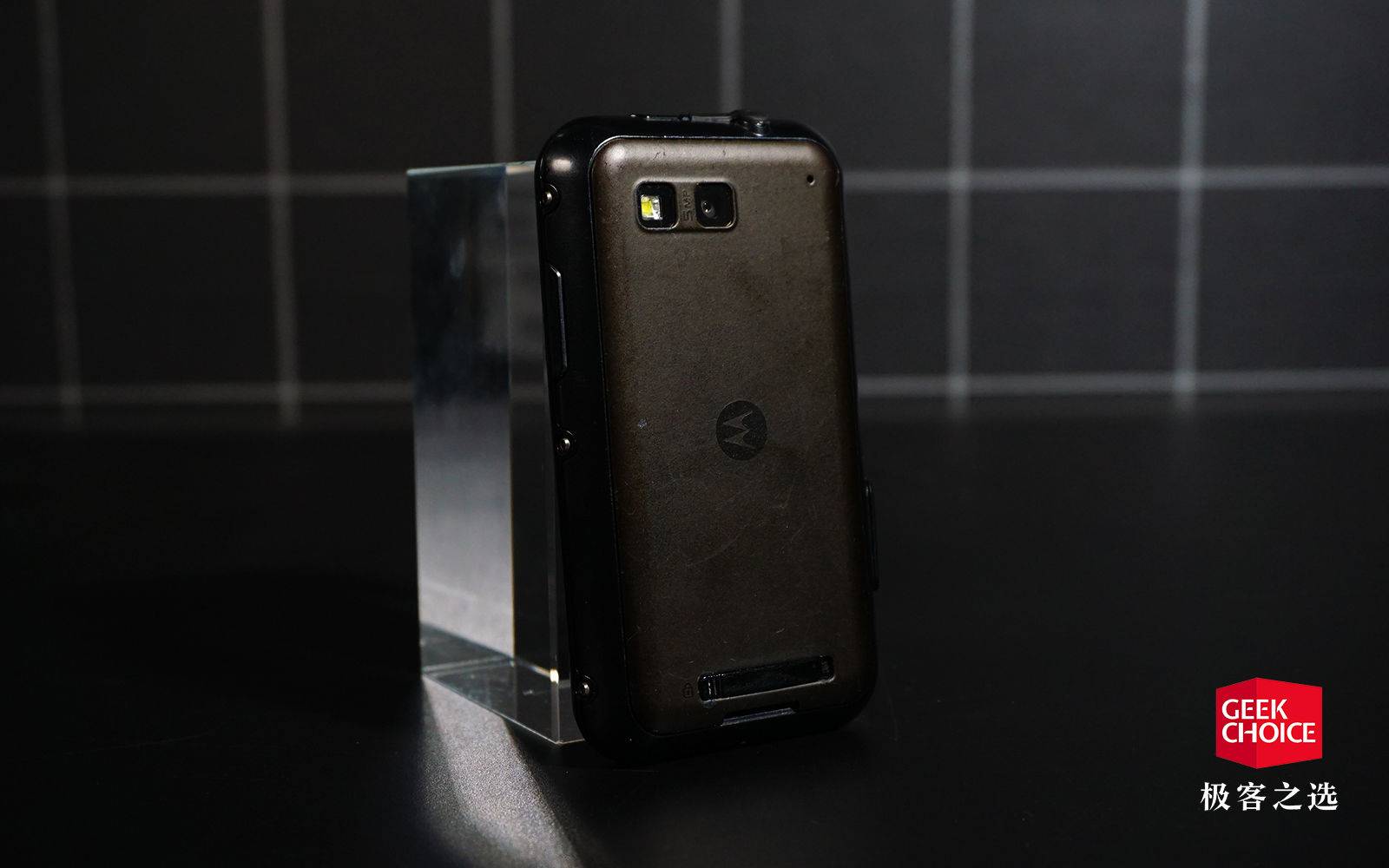 moto经典手机直板,moto新手机