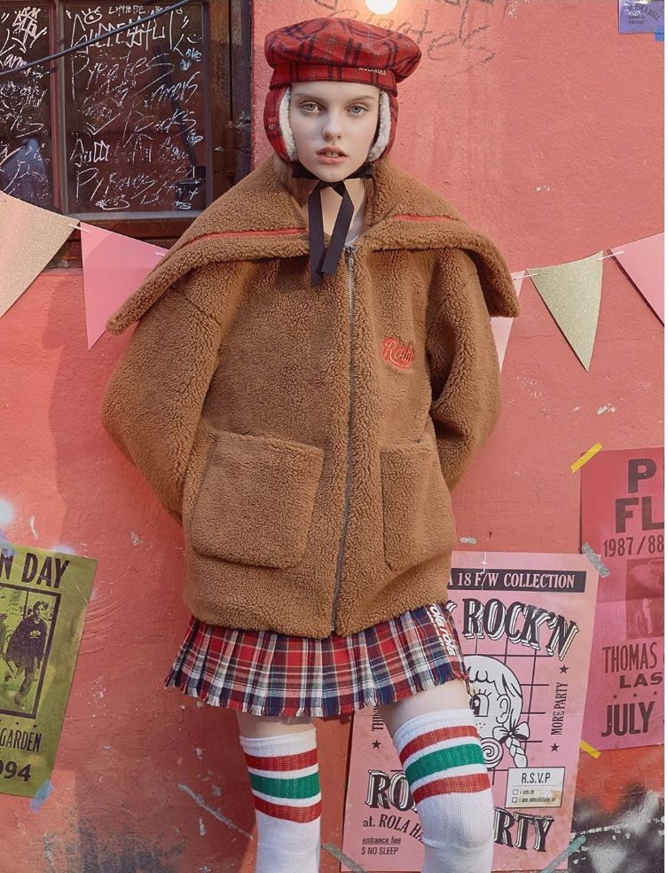 闊╁墽濂充富绌挎惌鍝佺墝,闊╁墽濂宠绌挎惌鍝佺墝