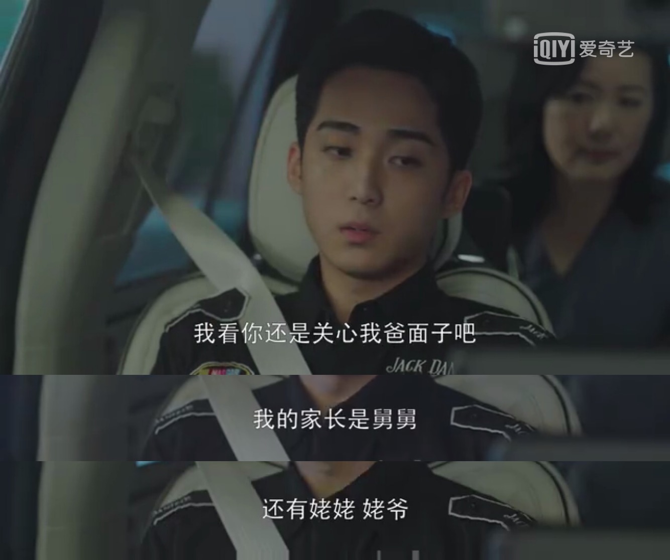 美国妈妈人手一本的育儿手册，看了才知道有多好