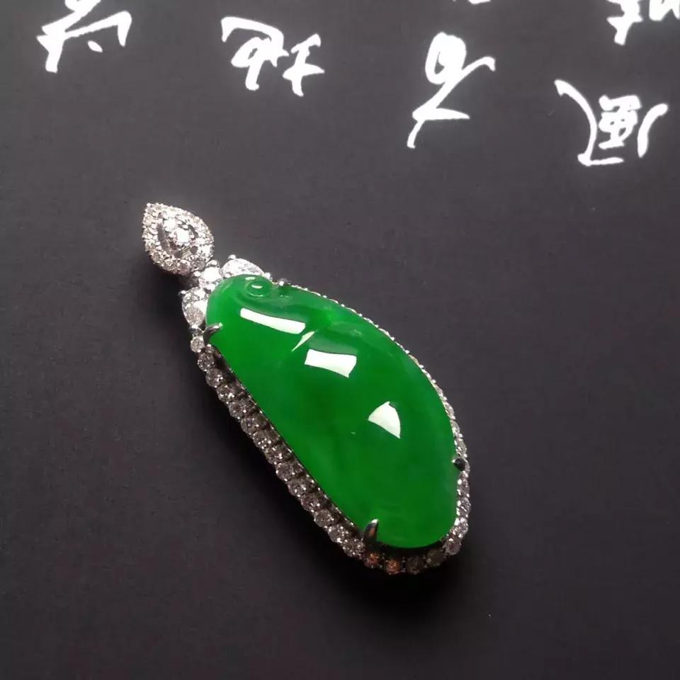 高品质翡翠送礼选什么,送礼翡翠怎么选