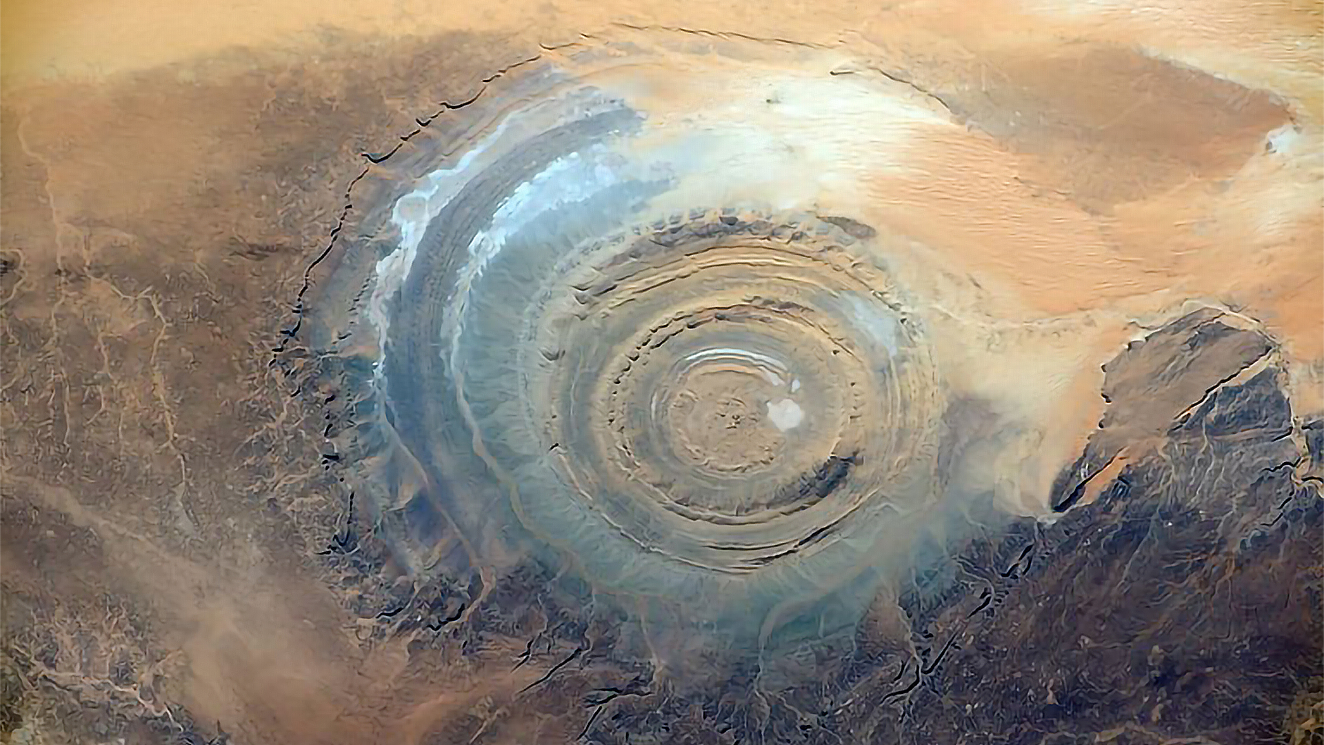 眼睛长在地球上,地球上的巨大眼睛