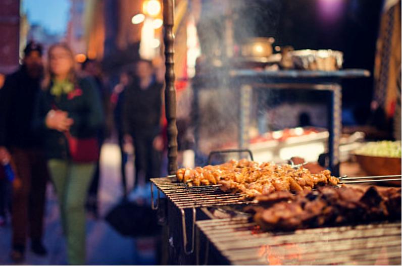 没技术不想摆摊如何月入9000,摆摊创业卖什么月入过万