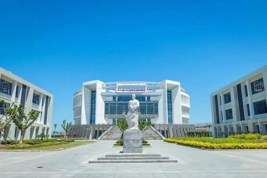 南通大学杏林学院多大面积,南通大学杏林学院排名