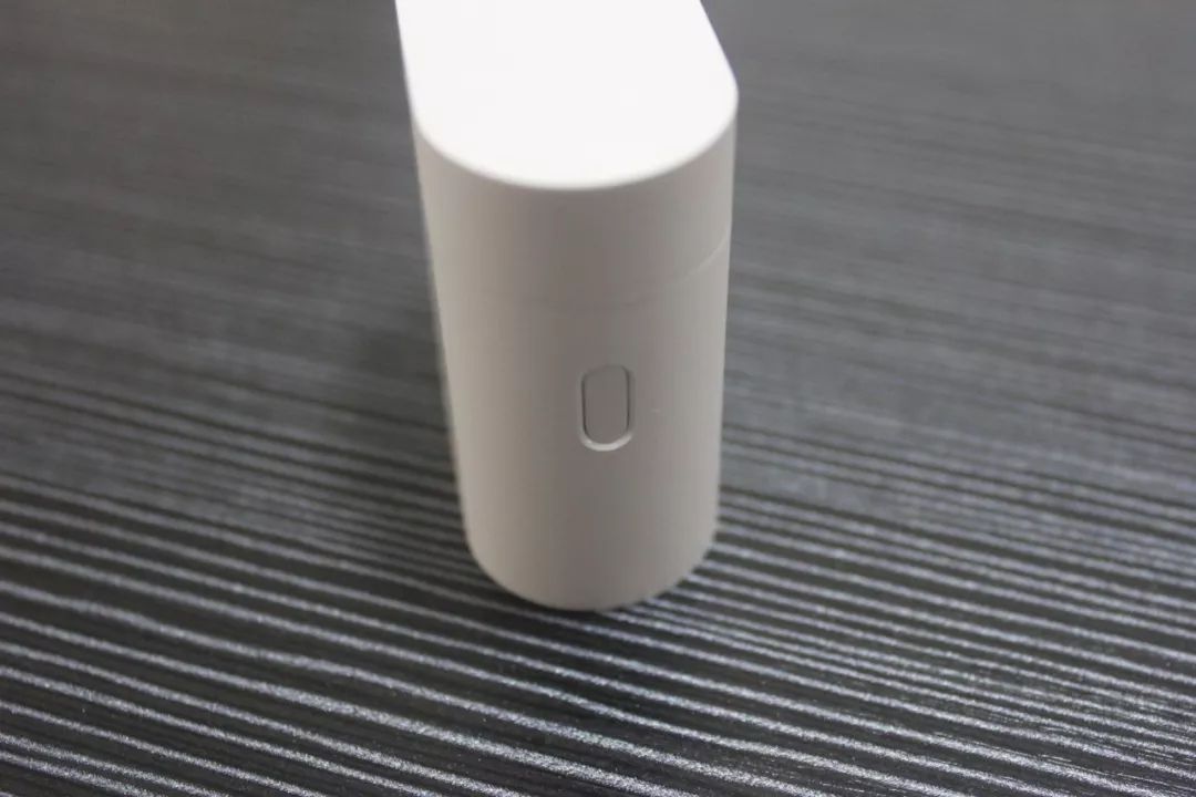 小米蓝牙耳机air2se重新配对,小米redmiairdots2