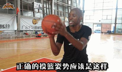 投篮正确姿势100%进球,打篮球投篮姿势有问题吗