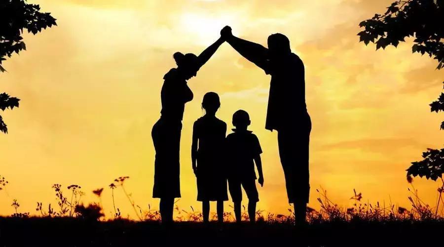 在自己老婆面前不需要面子,女朋友在我兄弟面前不给我面子