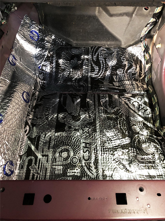 自由安静梅州车乐汇吉普自由光汽车改装STP隔音