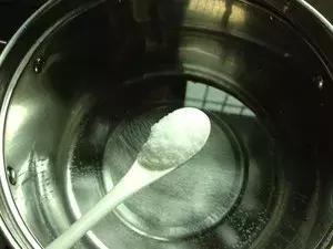 在家里做薯条吃又干净又卫生,孩子自己动手做薯条又简单又好吃