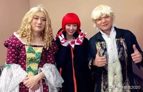 筷子兄弟二人如今谁地位更高,筷子兄弟成名时多大