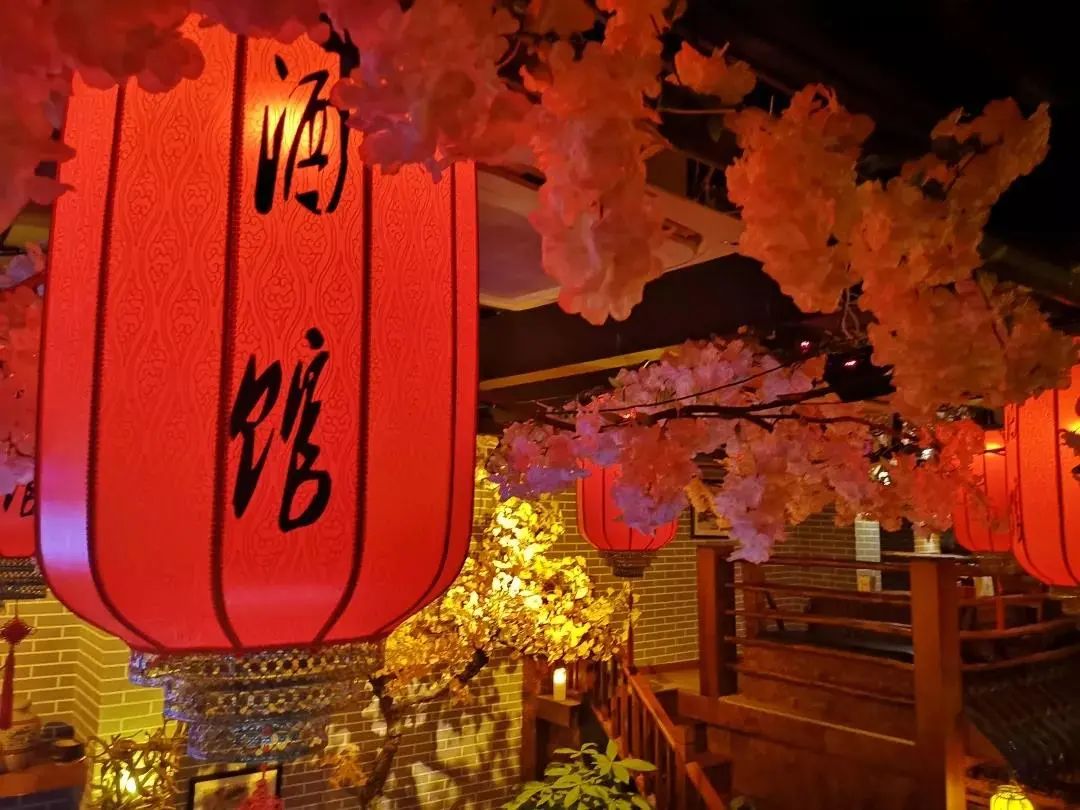 「风尚行」大地回暖，夜生活哪里嗨？新亚洲体育城告诉你