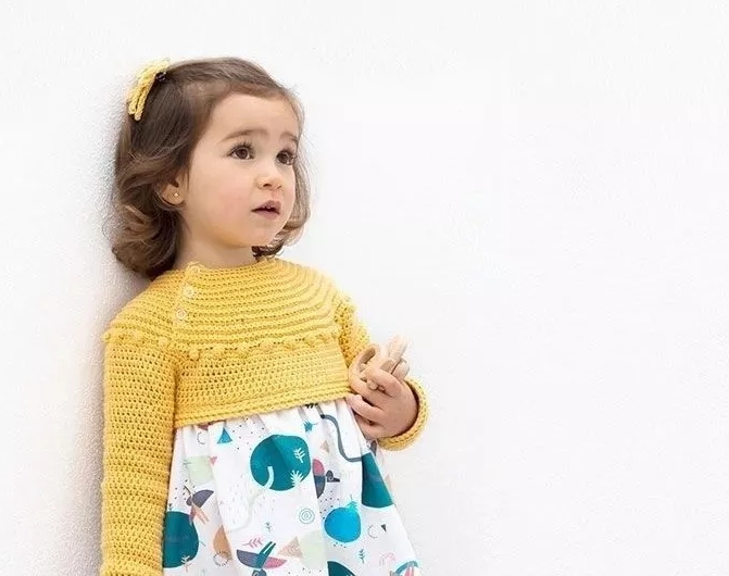 小公主穿上了漂亮的古风裙,小娃娃公主裙教程