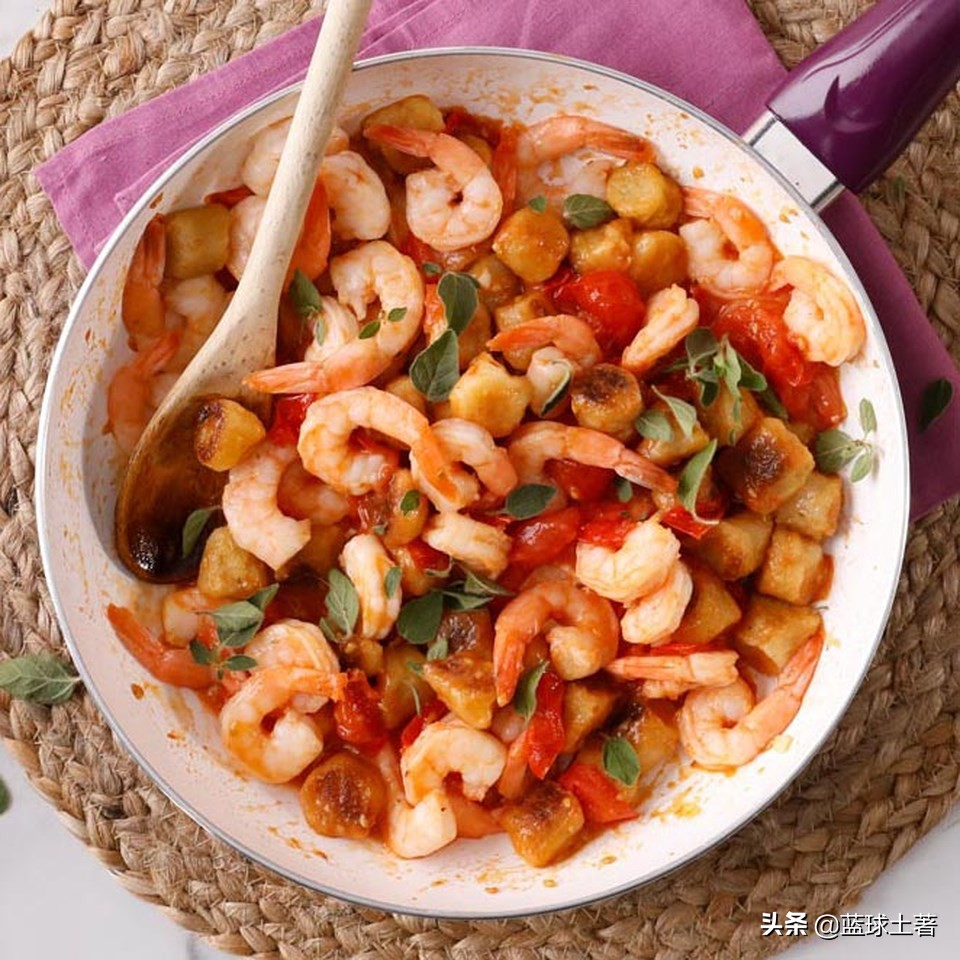 西餐不放葱姜怎么去腥,西餐放的香料