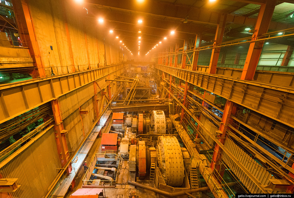 去俄罗斯挖金矿怎么样,真实钻石开采出来的样子