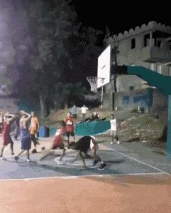 搞笑gif段子又能混饭吃了,搞笑段子gif保证你笑破肚皮