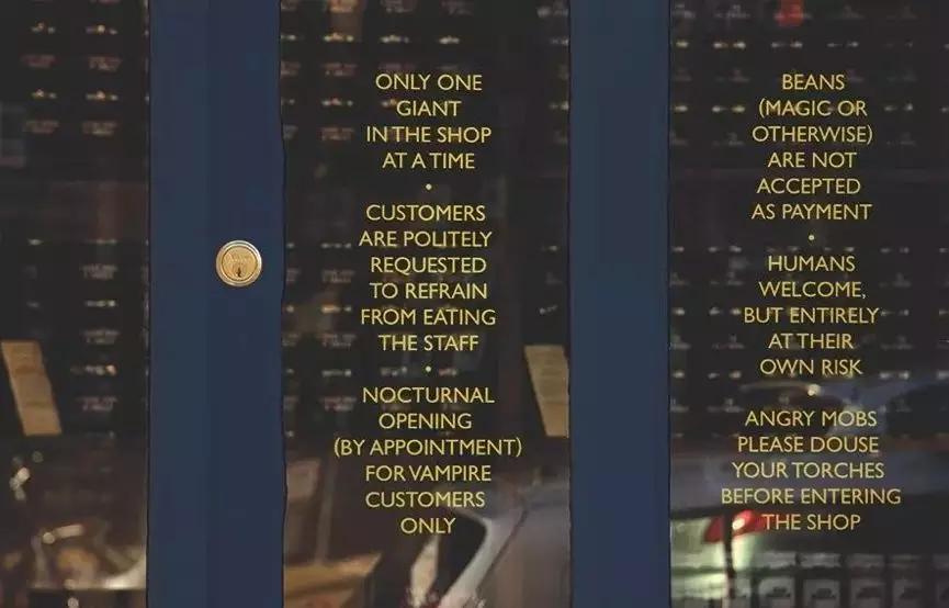 英国「怪物商店」,吸血鬼光顾了200年,人类进入后果自负