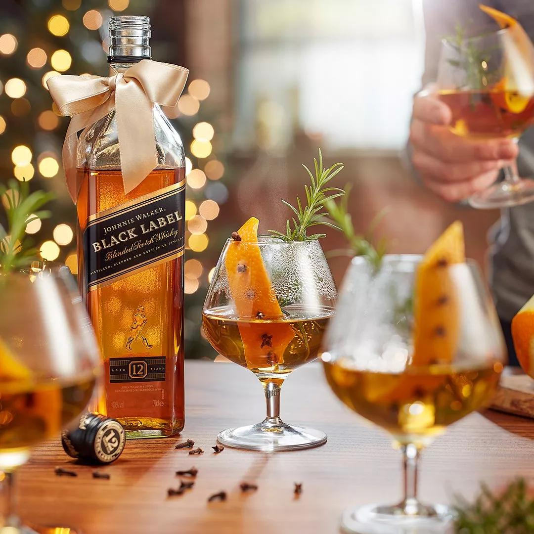 红方和黑方蓝方威士忌的区别,黑方红方绿方金方蓝方有什么区别