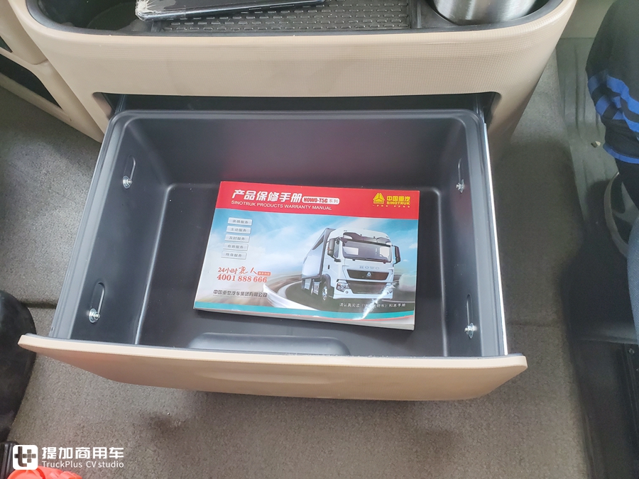 豪沃tx7最新版燃气车好吗,重汽豪沃tx7原车屏安装倒车影像