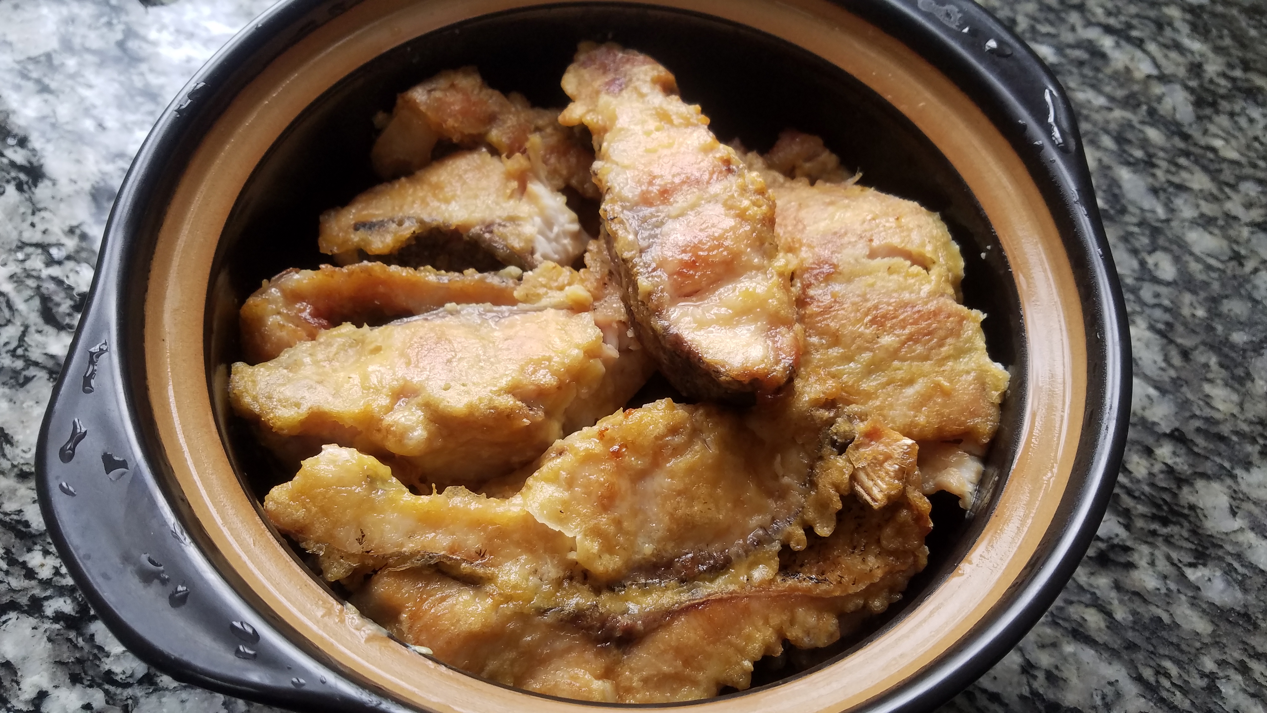 五花肉焖鱼干的做法,豆豉焖鱼五花肉的做法