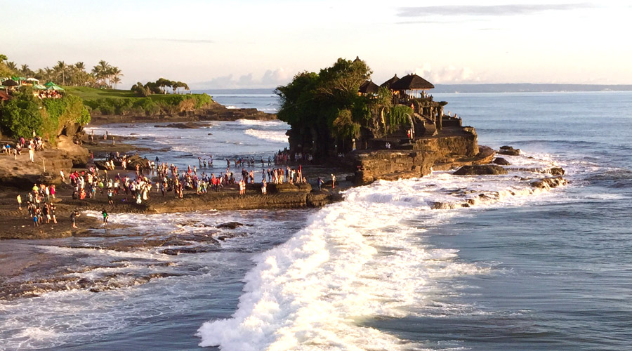 巴厘岛海神庙是哪个宗教,巴厘岛海神庙景点在哪里