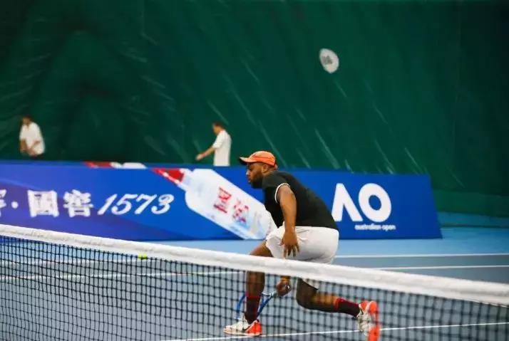 白酒行业的跨界融合和渠道拓展,高端白酒如何跨界营销