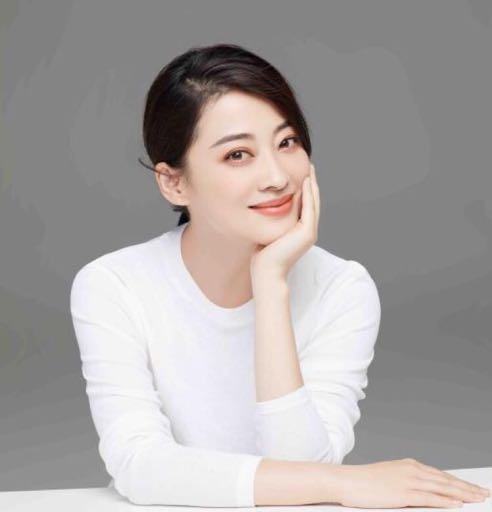 梅婷前夫被砍伤后现在过得怎样,梅婷前夫鄢颇照片