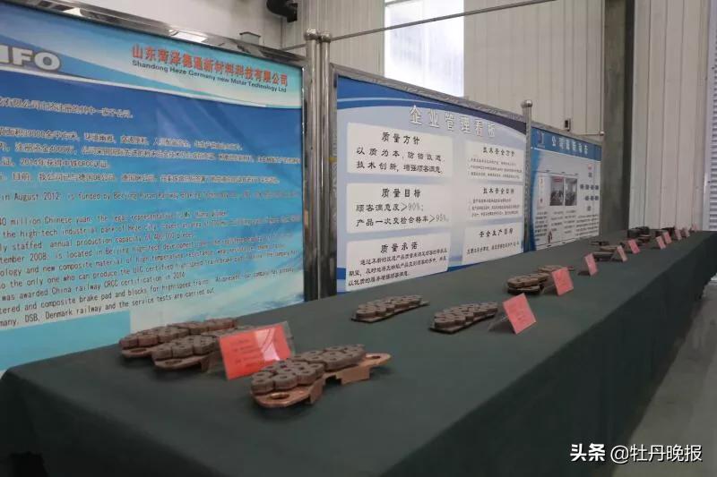 高铁的刹车片,高铁的轮子有的有刹车片有的没有